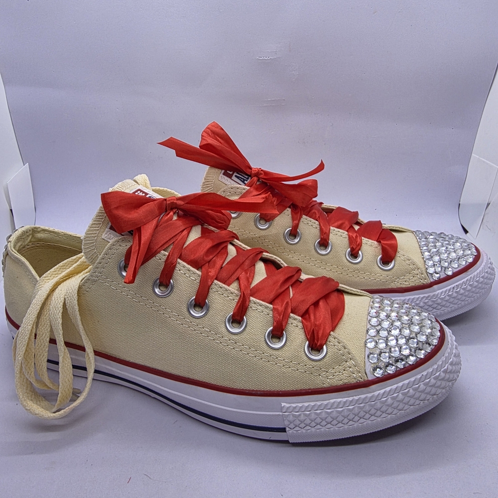 Converse Womens 9 Ladies Cream Sneakers Red Crystal Embellished Accents All Star - Picture 14 of 14